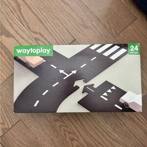 Waytoplay Black Wooden Road Puzzle Set - 24 Pieces NEW